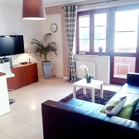 Happy Old Town Apartment