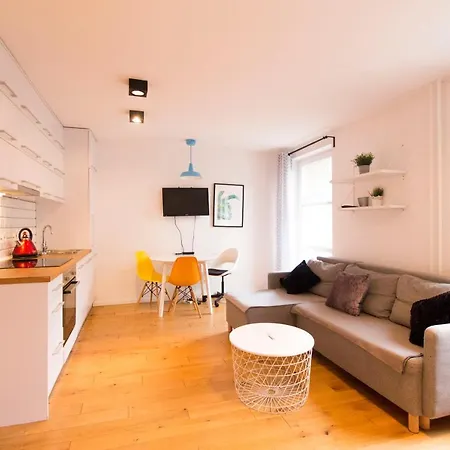 Apartament Happy Old Town