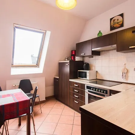 Happy Old Town * Vratislav