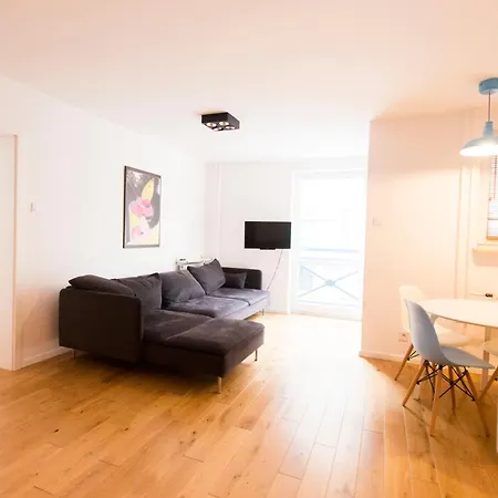 Happy Old Town Vratislav